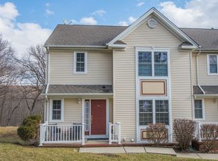 52 Henry Ct #1, Mount Arlington, NJ 07856