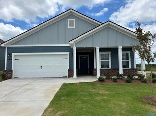12643 Buck Rd, Athens, AL 35613