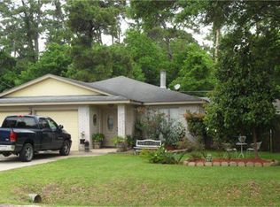 9911 Forest Hollow Dr, Baytown, TX 77521