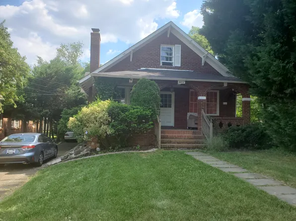 4432 16th St N #B, Arlington, VA 22207