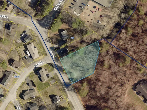 12 Fair Street, Lewiston, ME 04240