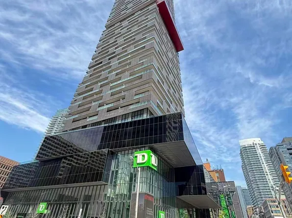 8 Eglinton Ave E #4508, Toronto, ON M4P 0C1