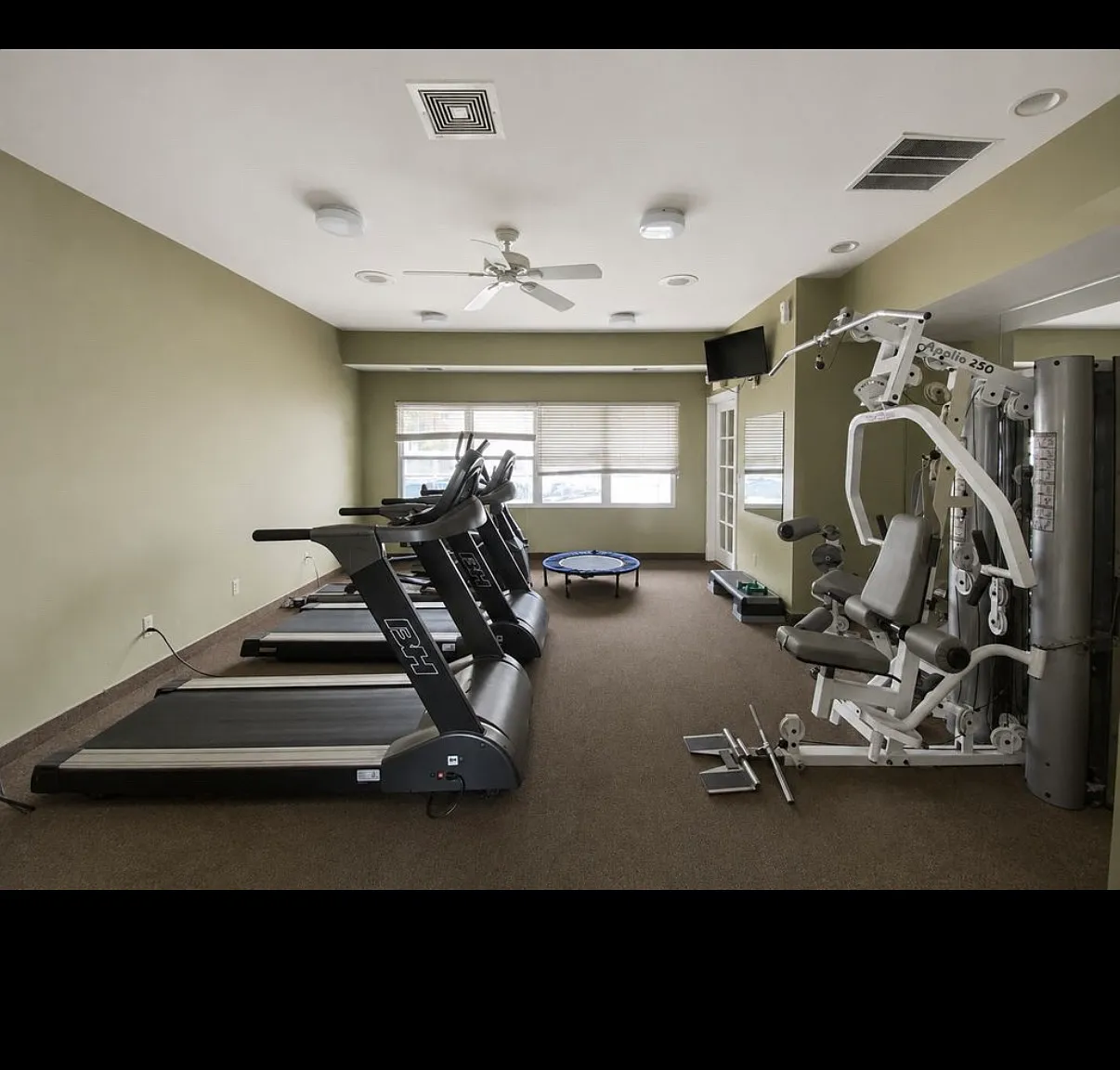2 bed, 868 sqft, $1,400 — Photo 4