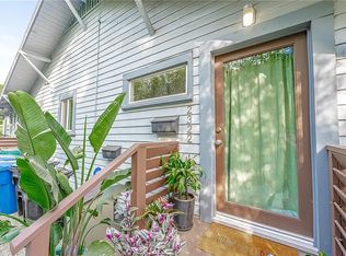 2322 Berkeley Ave #1/4, Los Angeles, CA 90026