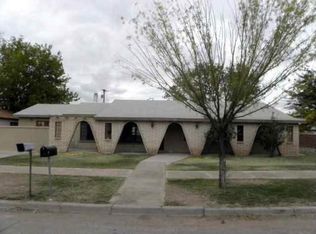 404 Yucca Dr, Deming, NM 88030