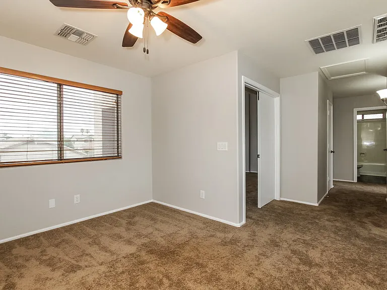 16231 W Moreland St — Photo 12