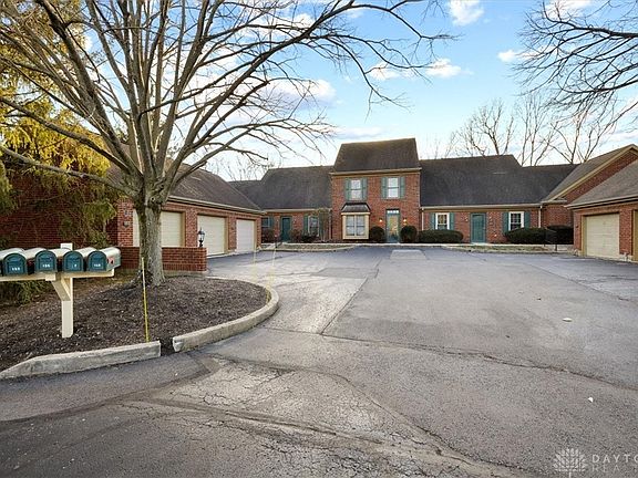 3rd image of 153 Village Trail Dr