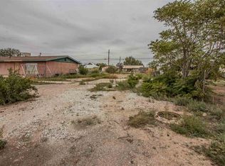 821 7th St, Alamogordo, NM 88310