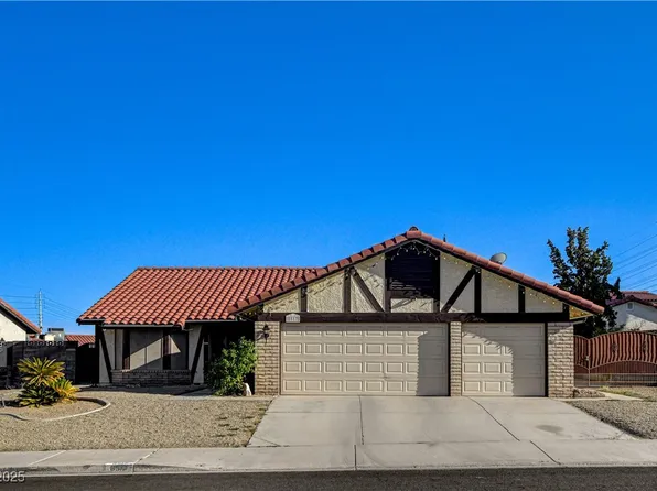 8517 Soneto Ln, Las Vegas, NV 89117