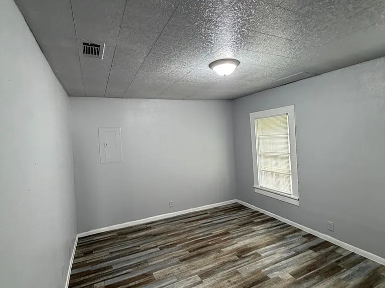 5212 Bonnell Ave — Photo 13