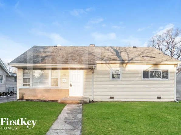 724 Gates St, West Chicago, IL 60185