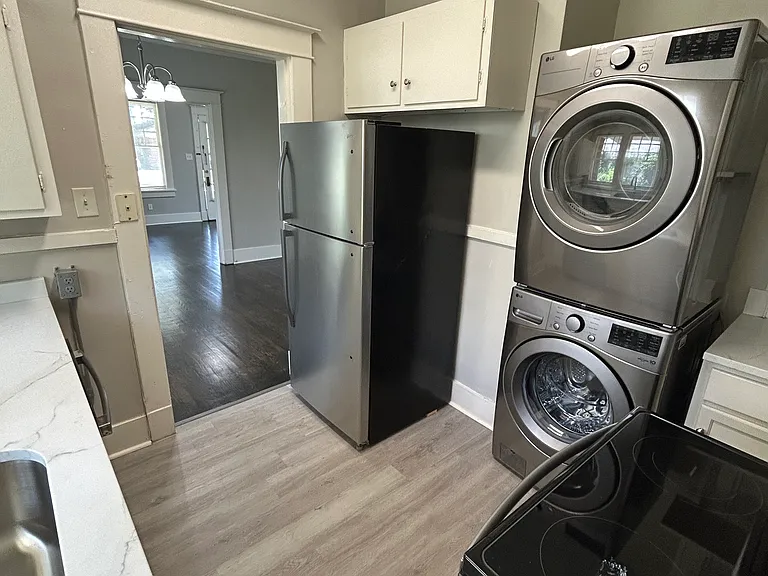 3562 Midland Ave — Photo 8