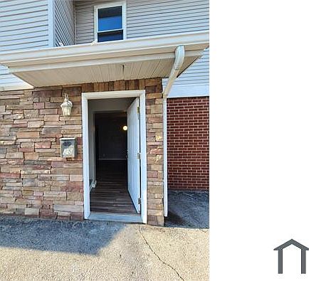 1st image of 25 4th St #25