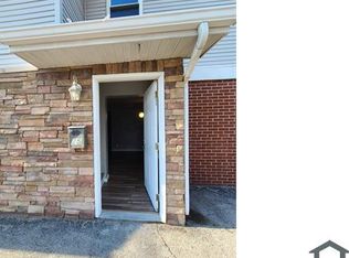 25 4th St #25, East Alton, IL 62024