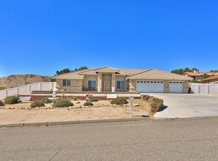 16014 Tude Rd, Apple Valley, CA 92307