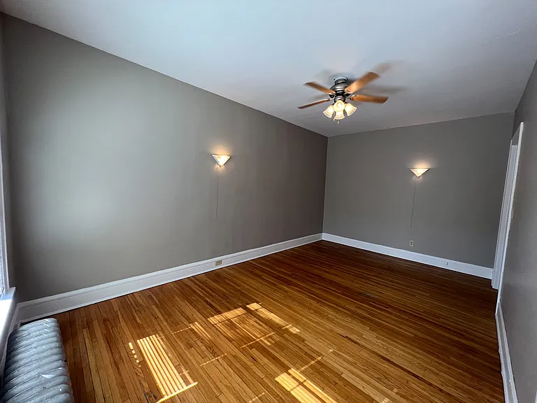 Stevens Square Apartments — Photo 149