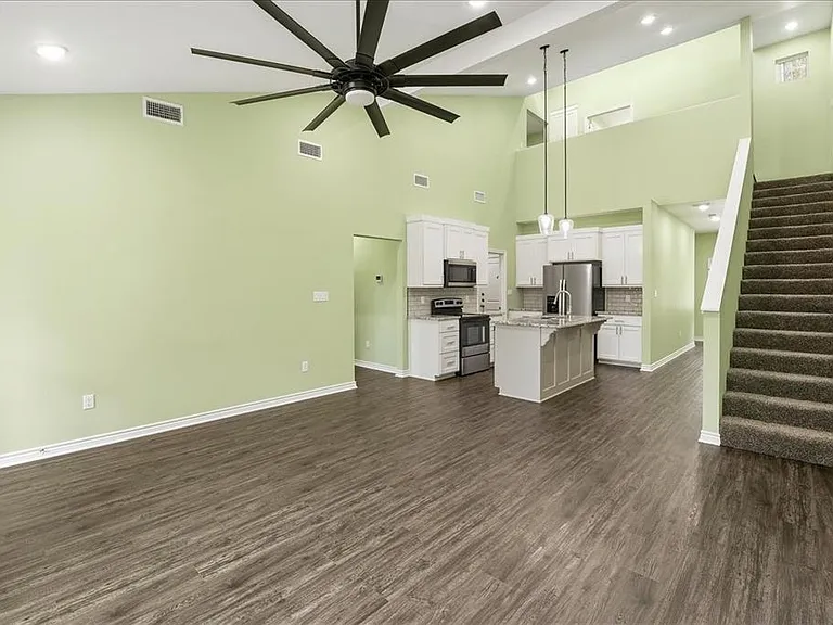 806 S Newsom St #806 — Photo 10