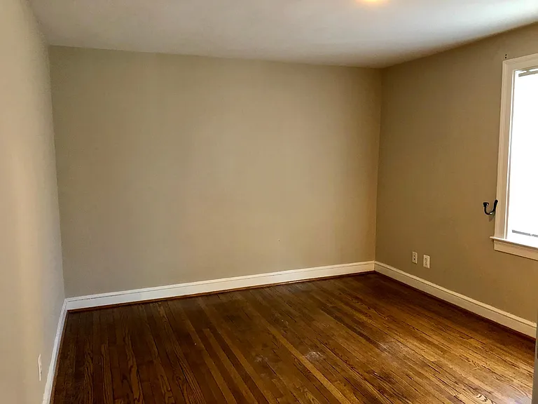 3310 Mount Vernon Ave #6 — Photo 9