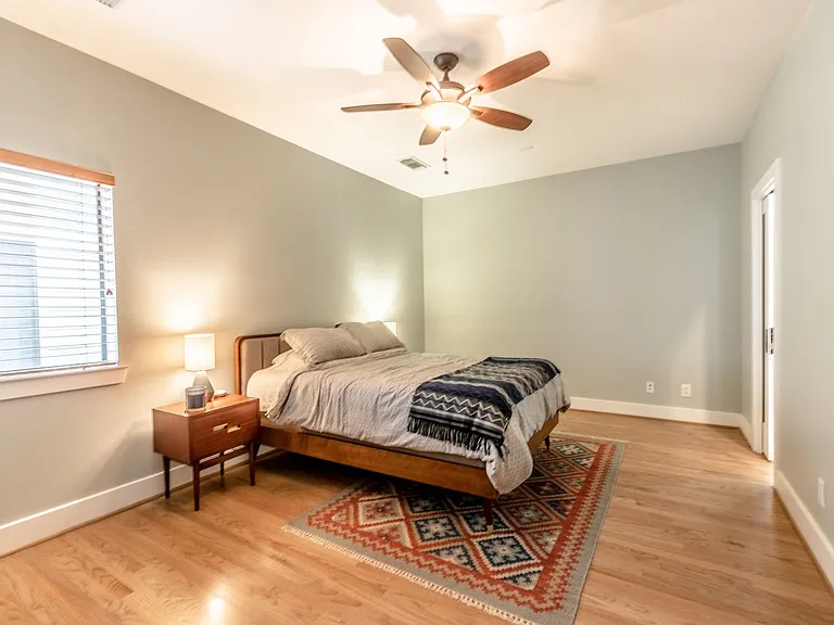 4104 Spencer St #B — Photo 26