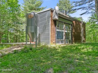 140 Binninger Rd, Shushan, NY 12873