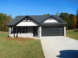 772 Darwin Rd, Gaffney, SC 29340