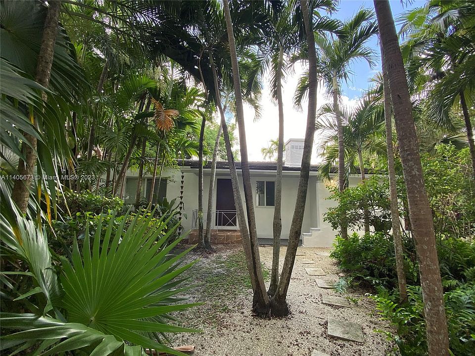 1st image of 350 Hibiscus Dr