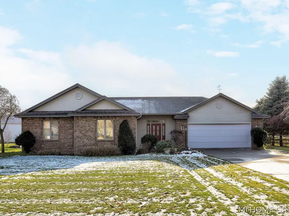 3604 Diamond Dr, Hamilton, MI 49419