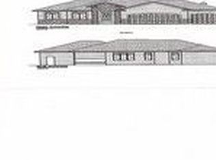 1105 W Whispering St, Sioux Falls, SD 57108