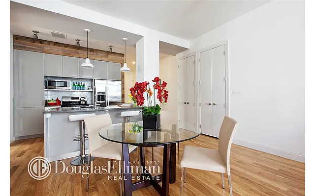 Rented by Douglas Elliman | media 22