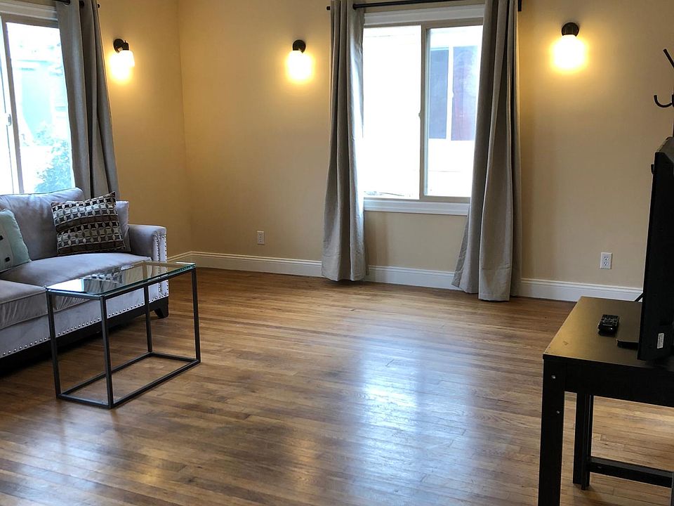 1st image of 859 Olive Ave