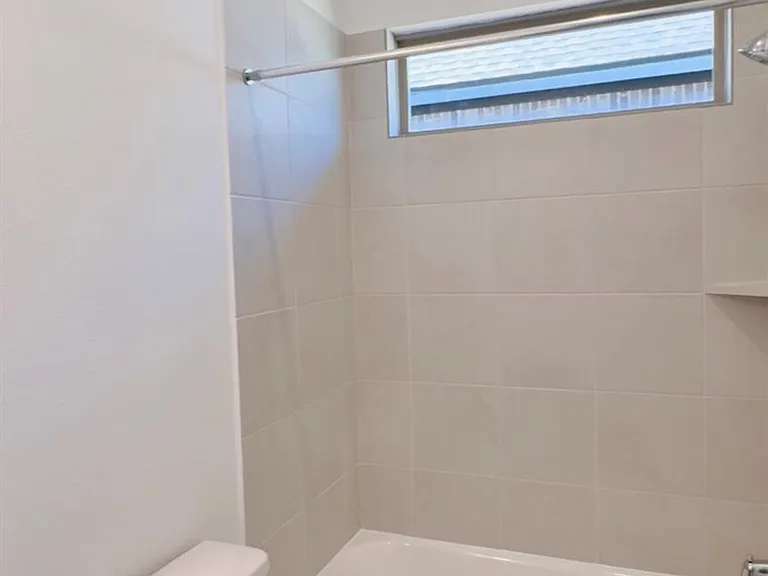 4918 Mango Park Ln — Photo 26