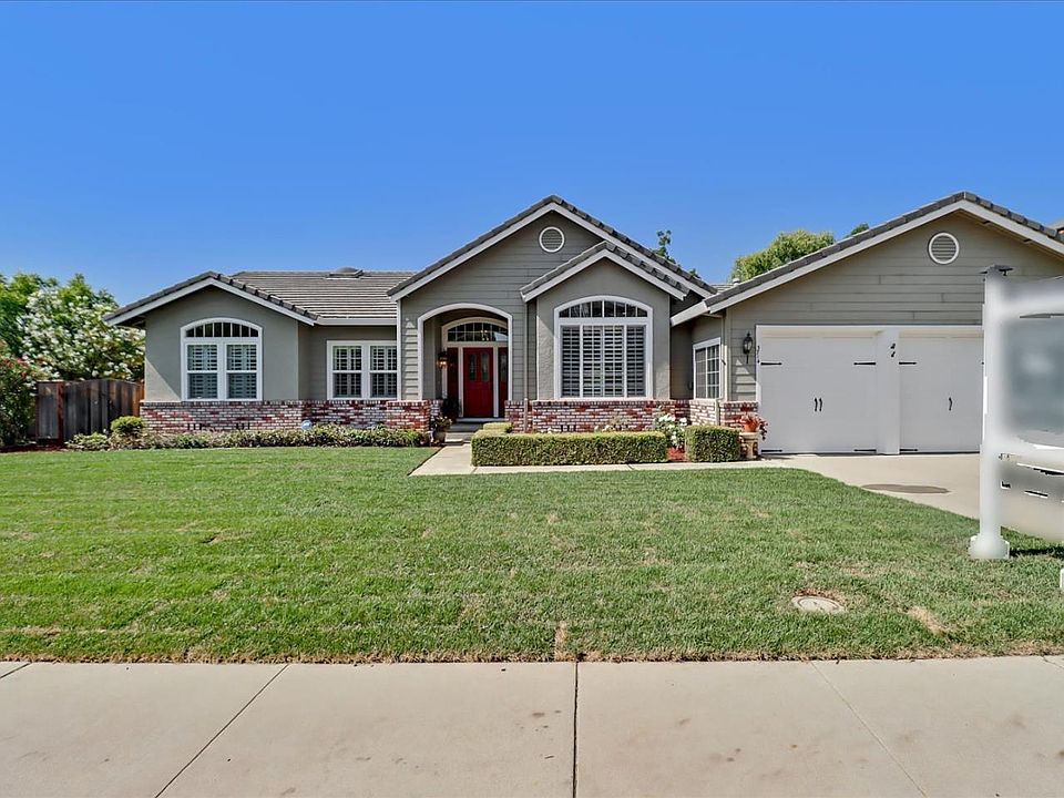 1st image of 3714 Meadowlands Ln