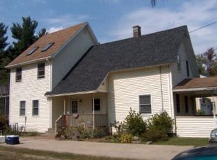 45 Rand Hill Rd, Morrisonville, NY 12962