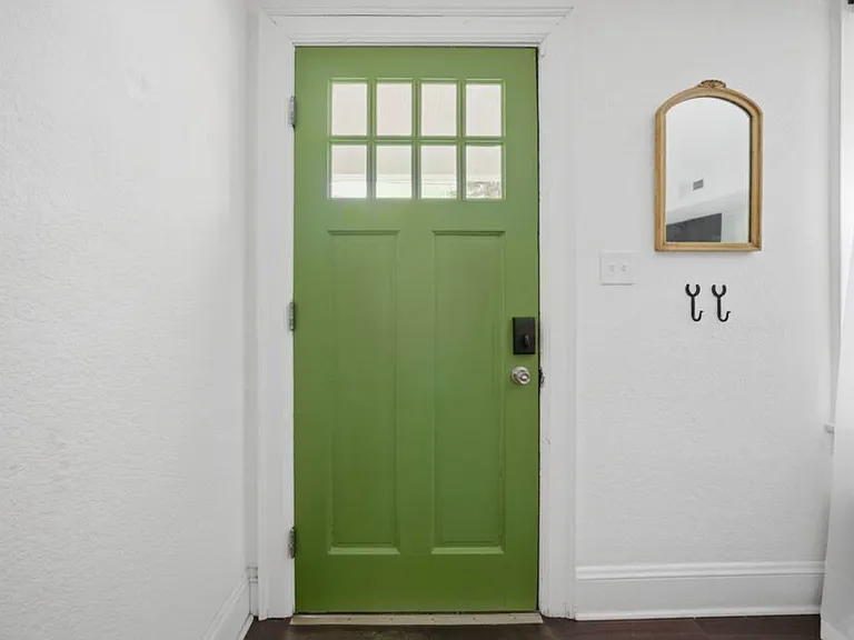 Front entryway.