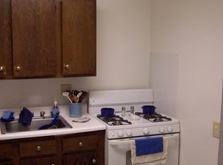 404 Pamela Rd APT B, Glen Burnie, MD 21061