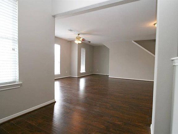 3rd image of 167 Binnacle Ct #B