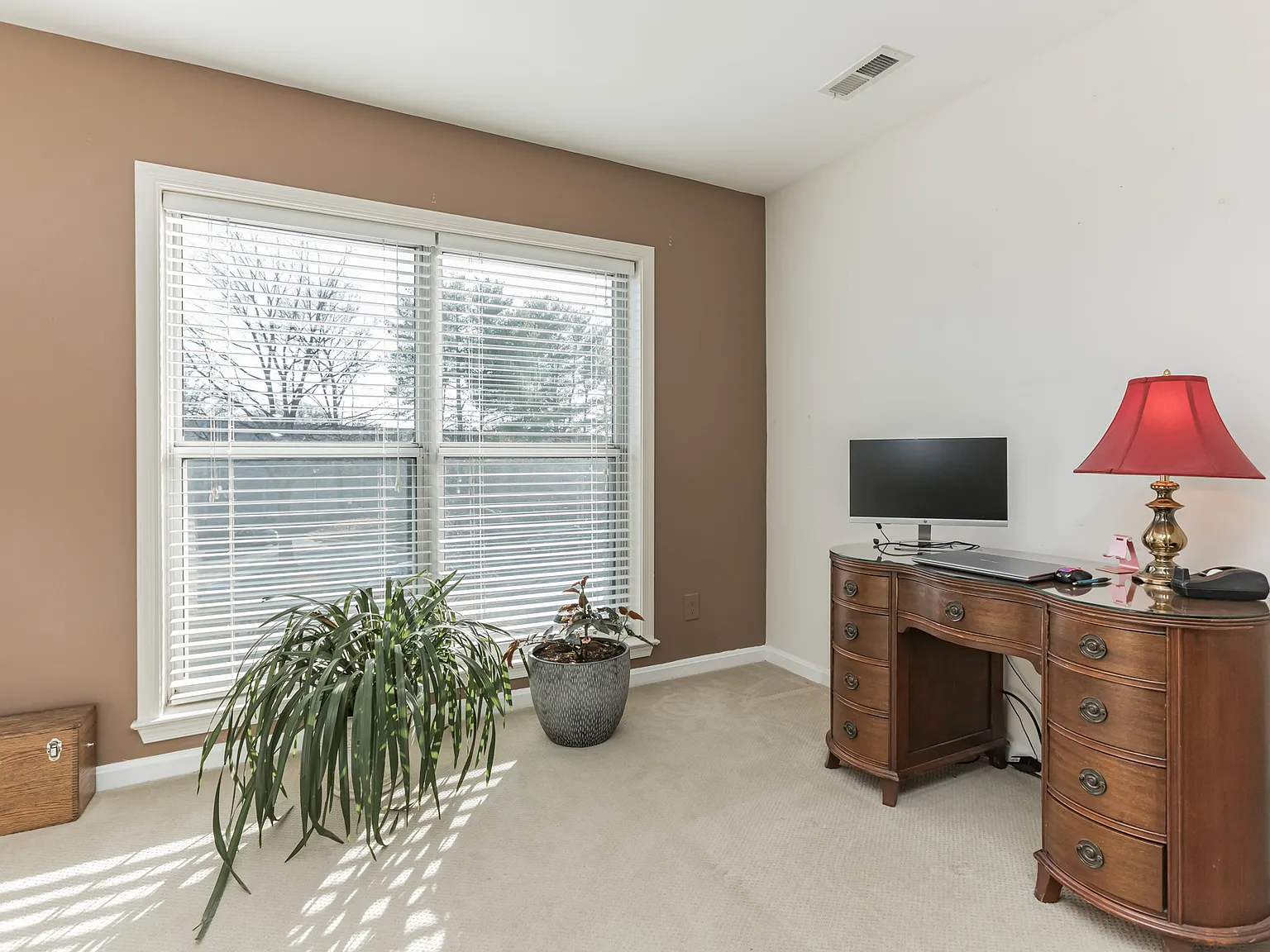 10300 Appalachian Cir — Photo 3