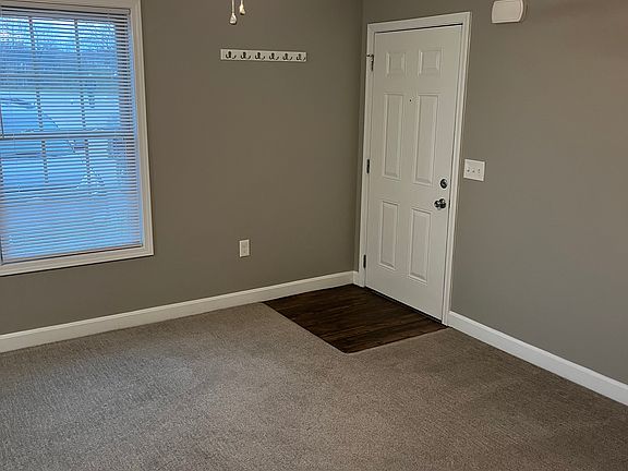 3rd image of 420 Southern Cross Dr #7