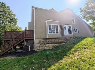 12449 Barkley St, Overland Park, KS 66209