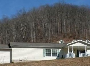 694 Bentley Branch Rd, Chapmanville, WV 25508