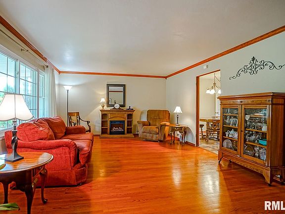 4th image of 1503 W West Aire Ave