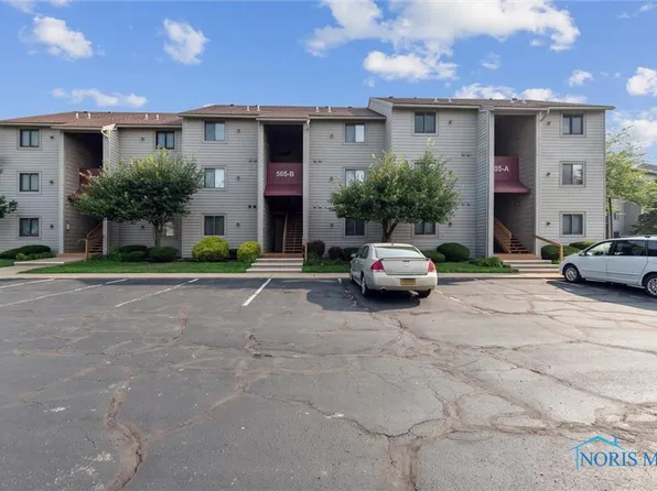 505 W Lakeshore Dr APT B1, Pt Clinton, OH 43452