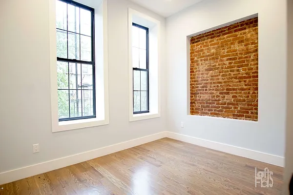 Rented by Lofts and Flats LLC | media 22