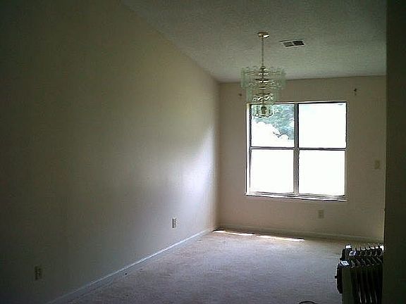 5th image of 3340 Eastwood Trl