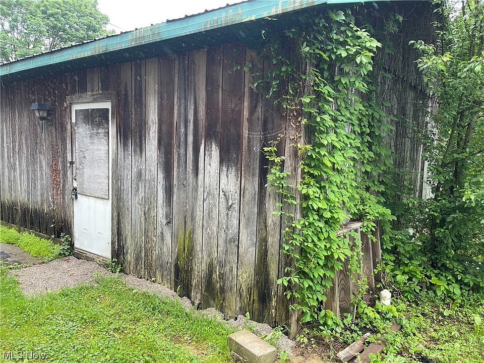 160 W Main St, Crooksville, OH 43731 MLS 4458593 Zillow