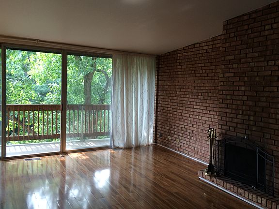 2nd image of 5600 Hillcrest Ln #130-4L
