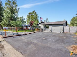 3742 Robin St, Anchorage, AK 99504