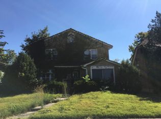 1374 Catalpa Dr, Dayton, OH
