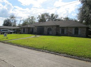 623 Oak Dr, Patterson, LA 70392