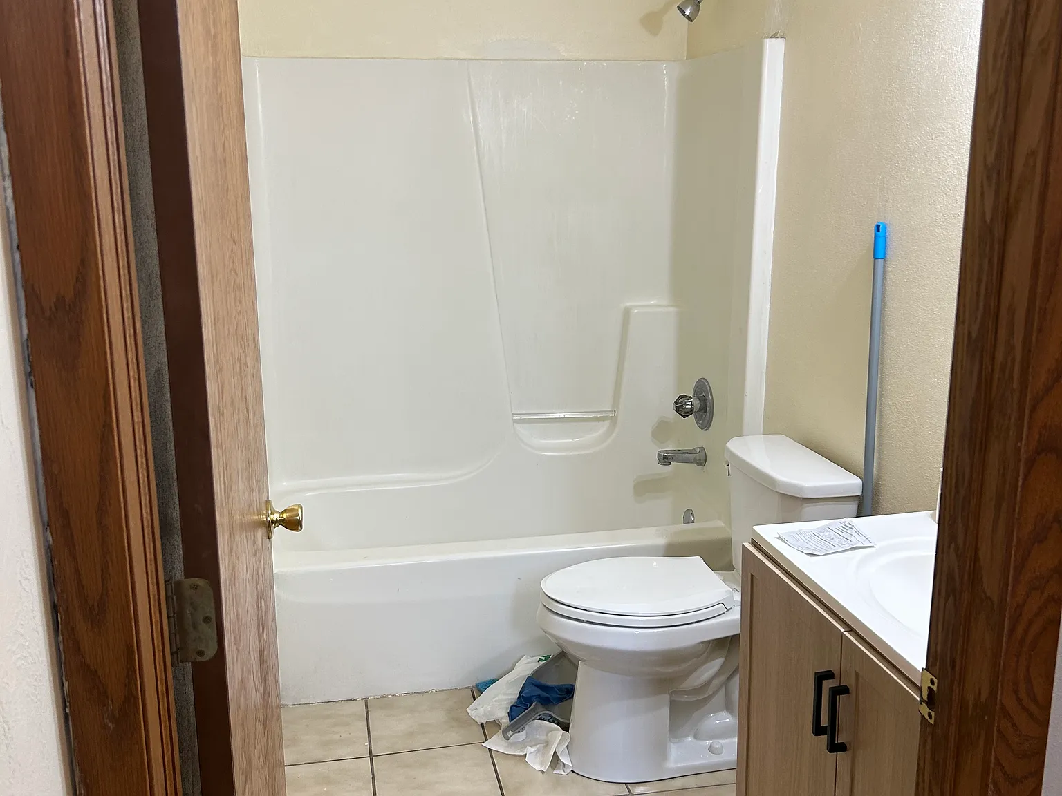 3 bed, 1.5 bath, 1100 sqft, $1,500 — Photo 4